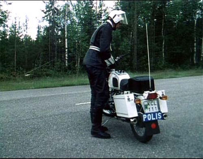 polisbmw_400.jpg